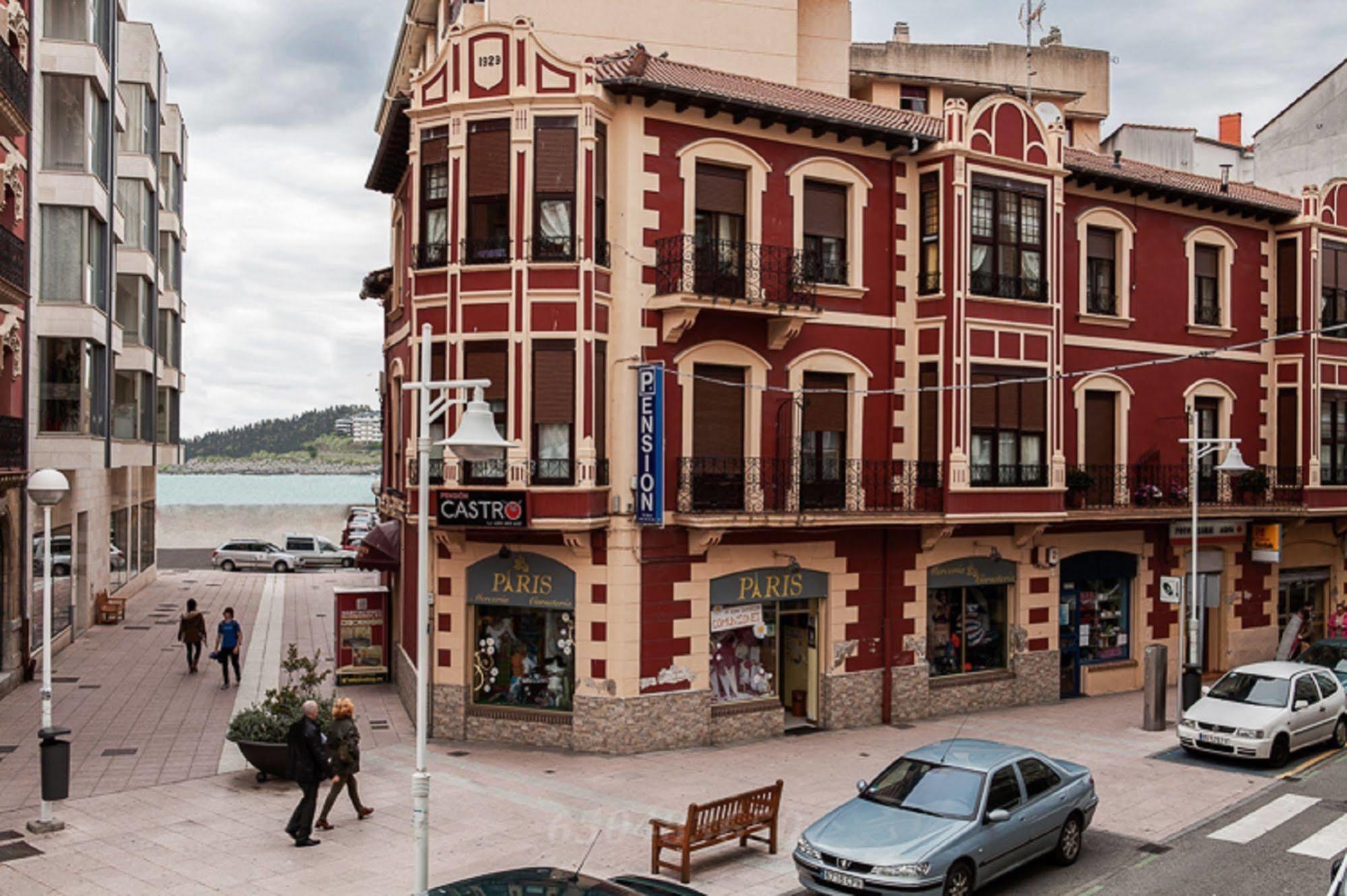 Hosteria Villa De Castro Castro Urdiales Buitenkant foto